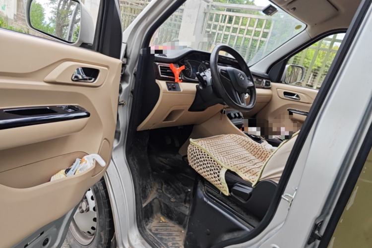 Used CHANGAN KUAYUE Xing V7 EV 2022 Standard Model 270km Driver Seat