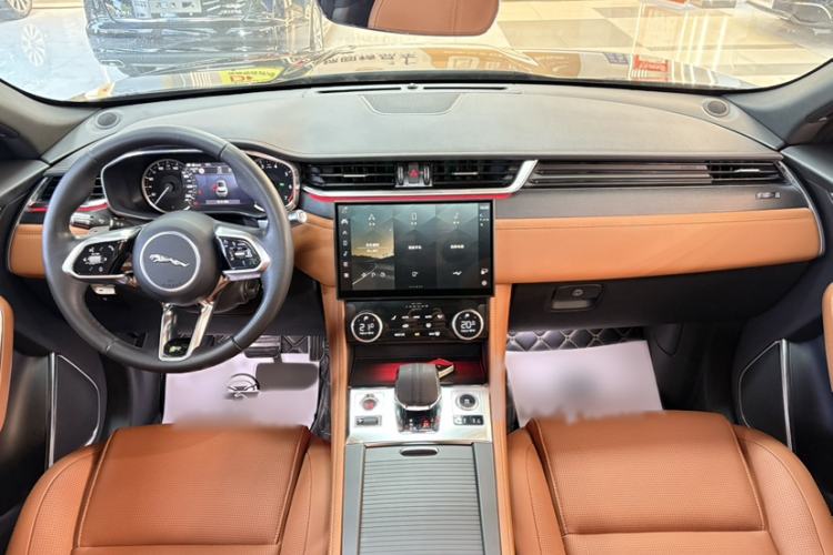 Used Jaguar F-PACE 2022 P250 R-Dynamic BLACK
