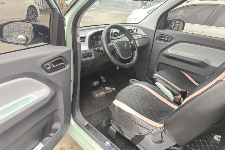 Used Wuling Hongguang MINIEV 2022 Macaron Colorful Edition Lithium-Ion Battery Driver Seat
