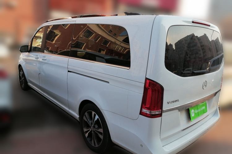 Used Mercedes-Benz V-Class 2016 V 260 L Prestige Extended Edition
