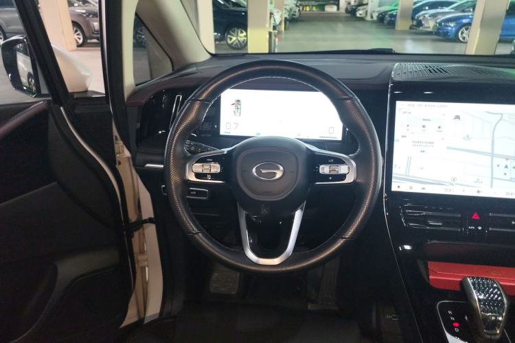 Used GAC Trumpchi M8 2024 Master Series 400T Prestige Edition Steering Wheel