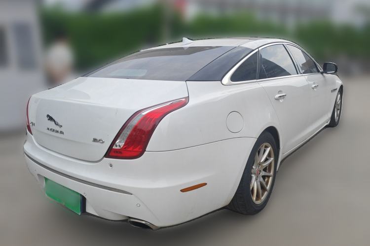 Used Jaguar XJ 2014 XJL 3.0 SC Two-Wheel-Drive Panoramic Business Edition