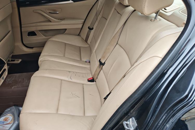 Used BMW 5 Series 2013 530Li Leading Model