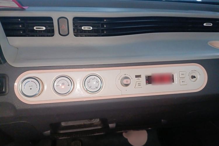 Used Wuling Hongguang MINIEV 2021 Macaron Sandwich Model 170 km Lithium Iron Phosphate