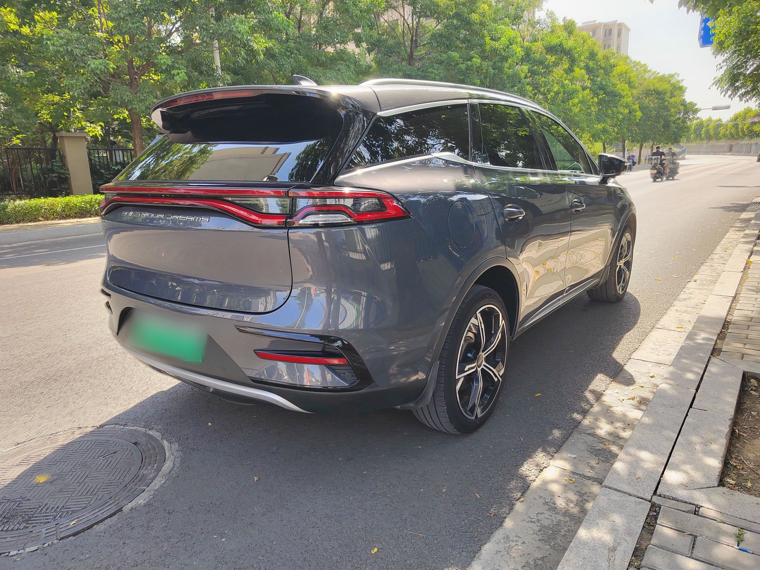 BYD Tang New Energy 2021 DM-i 112KM Prestige Model - Executive — снимка 16