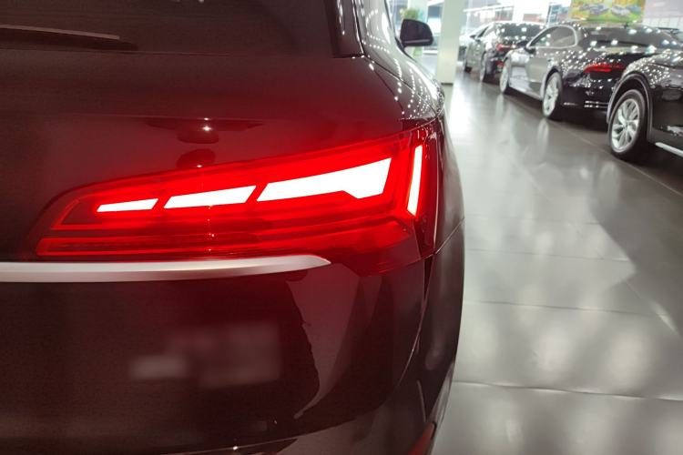 Used Audi Q5L 2022 Updated 45T Luxury Dynamic Version
