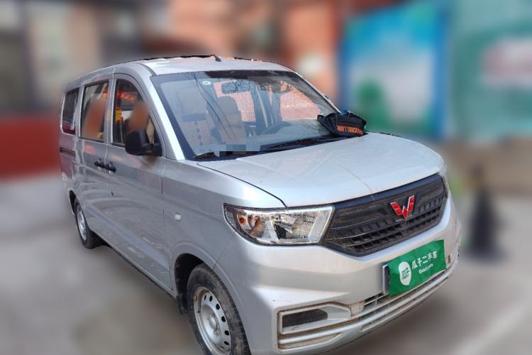 Used Wuling Hongguang V 2019 1.5L Base Version China VI LAR
