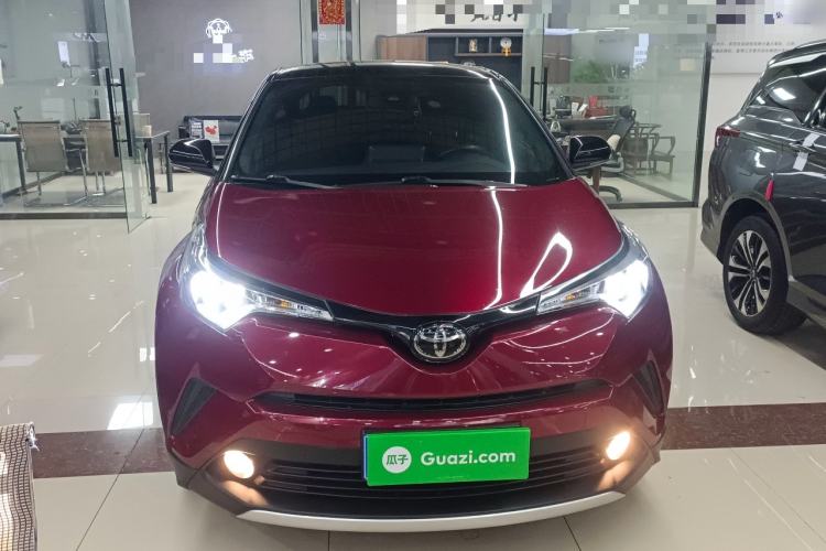 Used Toyota IZOA 2018 2.0L Yichi Version China VI Standard