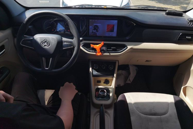 Used CHANGAN KUAYUE Xing V7 EV 2024 251 km Hatchback Comfort Version 6 Seats
