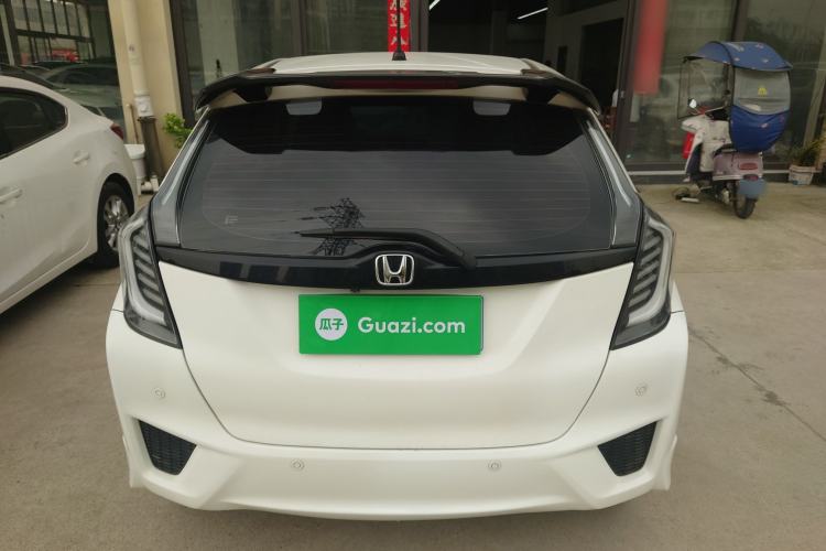 Used Honda Fit 2016 1.5L LXS CVT Comfort Sunroof Version
