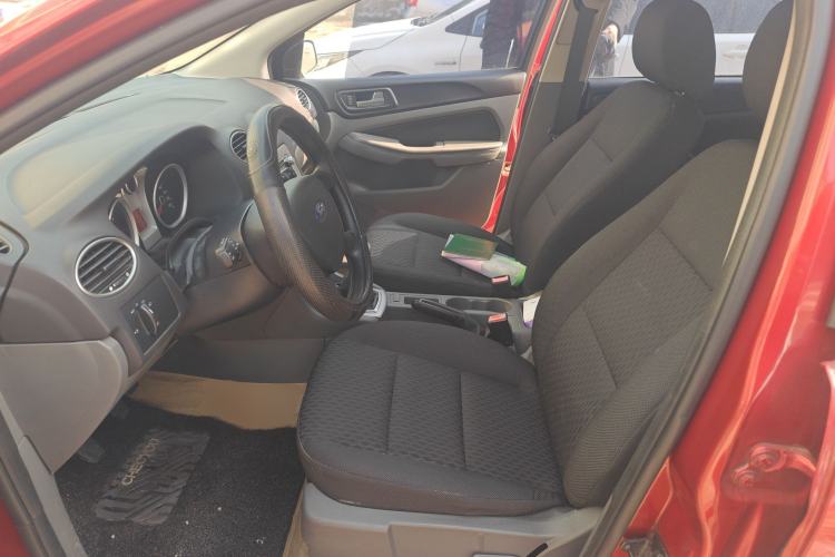 Used Ford Focus 2012 Hatchback Classic 1.8L Manual Base Model
