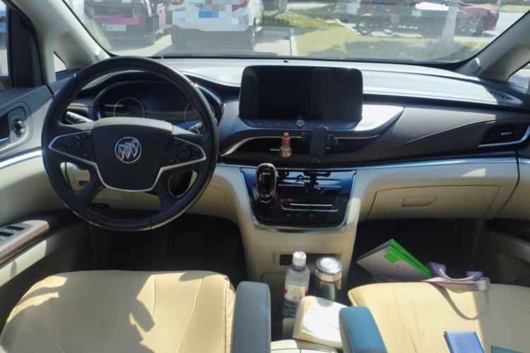 Used Buick GL8 2021 Land Cruiser Executive Class 652T Luxury Model