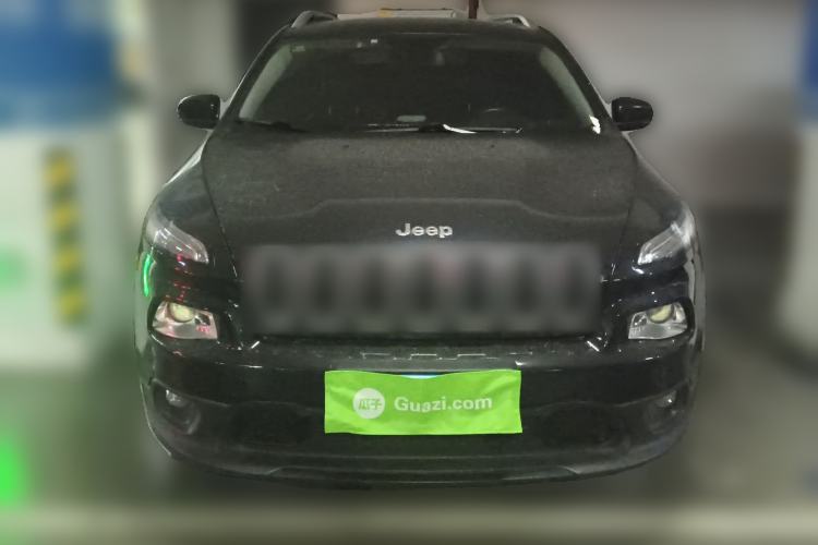 Used Jeep Cherokee 2016 2.4L Leading Edition
