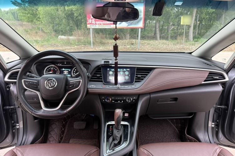 Used Buick GL6 2019 18T 6-Seater Connected Luxury Version China VI Standard Interior 3