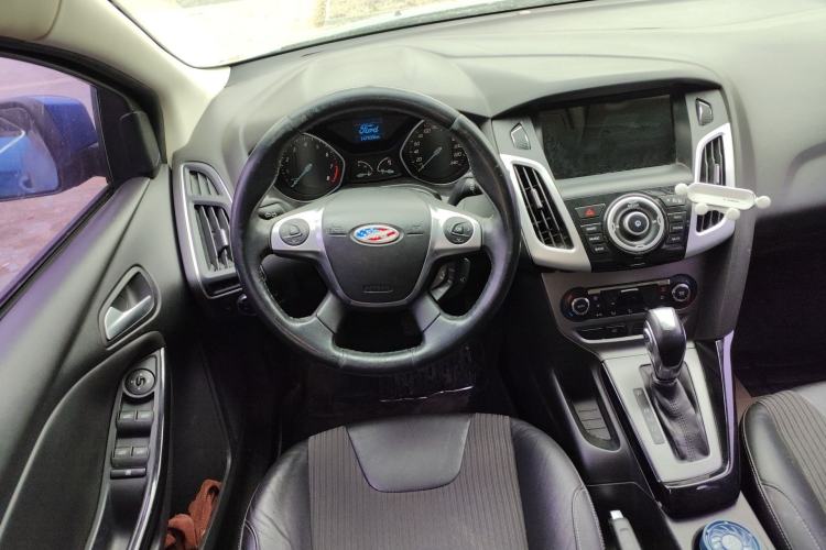 Used Ford Focus 2012 Hatchback 1.6L Automatic Fashion Edition