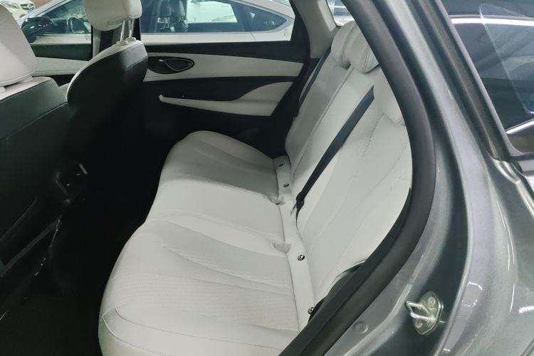 Used BYD Seal 05 DM-i 2025 DM-i Smart Drive 55KM Luxury Model Left Rear Seat