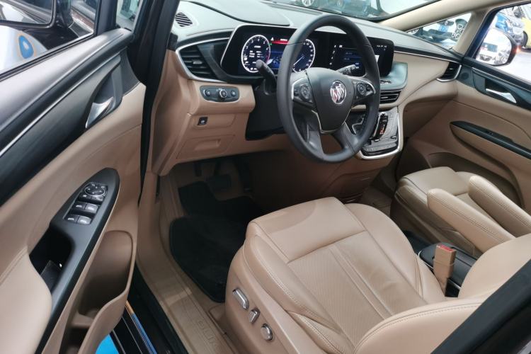 Used Buick GL8 2021 ES Landtrek 653T Luxury Model
