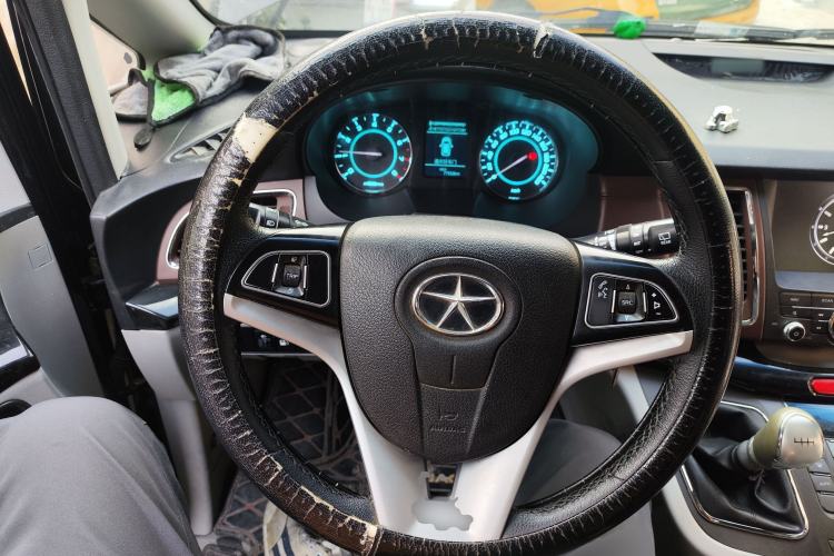 Used JAC Group Refine M5 2017 2.0T Gasoline Manual Business Edition
