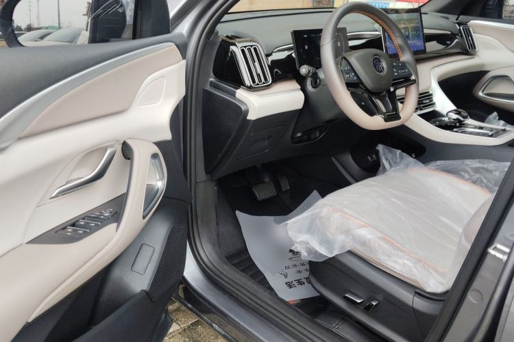 Used BYD Song Pro New Energy 2023 Champion Edition DM-i 71KM Leading Model
