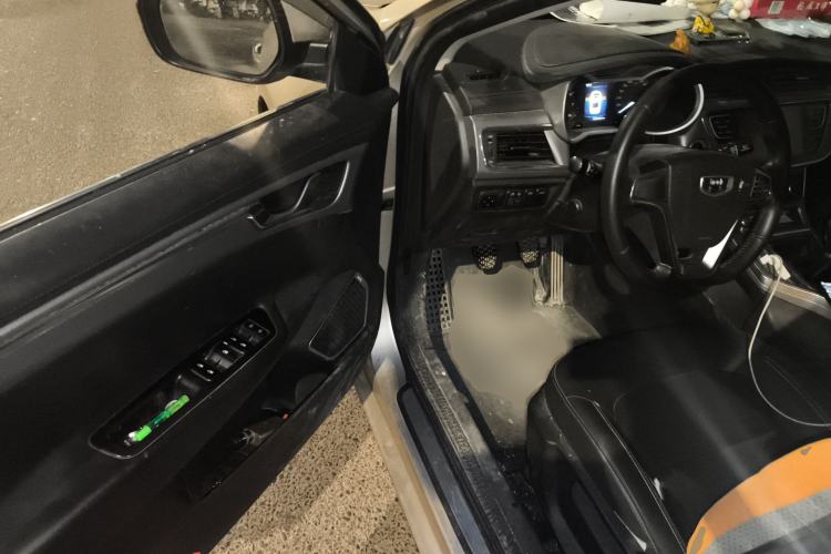 Used Geely Auto Emgrand GL 2018 1.8L Manual Elite Smart Connectivity Version Driver Seat