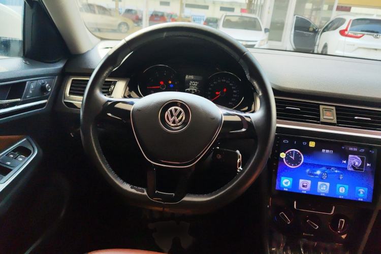 Used Volkswagen Bora 2016 1.6L Manual Comfort Model
