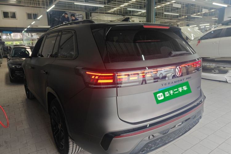 Used Volkswagen Teramont 2025 Tiguan Pro 450TSI Four-Wheel Drive Summit Edition
