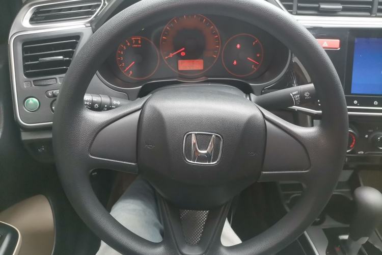 Used Honda Greiz 2016 1.5L CVT Classic Edition
