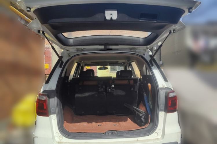 Used CHANGAN OSHAN CX70 2016 1.6L Manual Luxury Model
