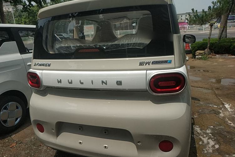 Used Wuling Hongguang MINIEV 2024 3rd Generation 215km Youth Edition