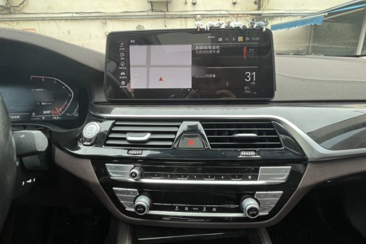 Used BMW 5 Series 2021 Updated Version 525Li Luxury Package