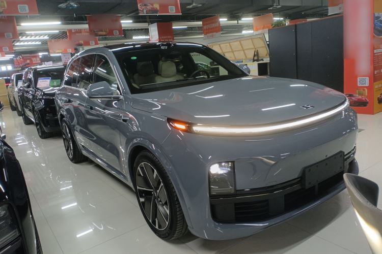 Used Li Auto L8 2025 Ultra Smart Refreshed Edition Exterior 1