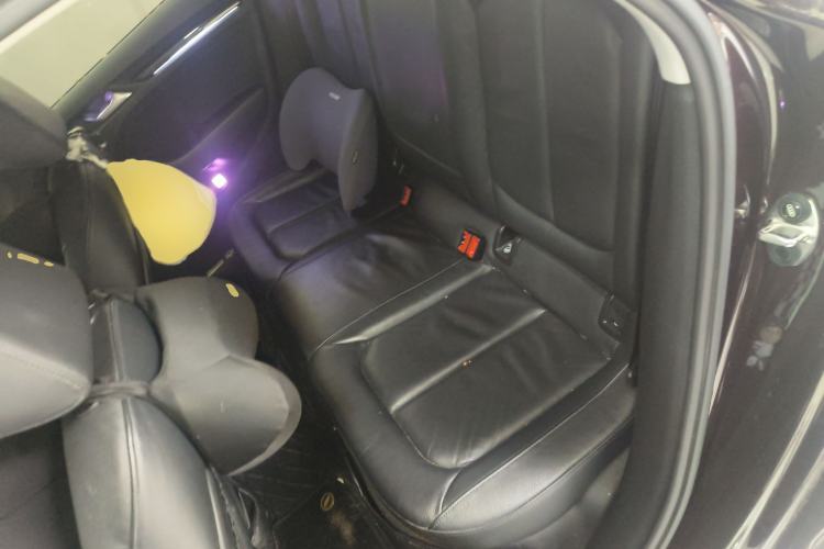 Used Audi A3 2014 Limousine 35 TFSI Automatic Comfort Model
