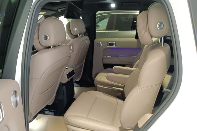 Used Li Auto L8 2025 Ultra Smart Refreshed Edition