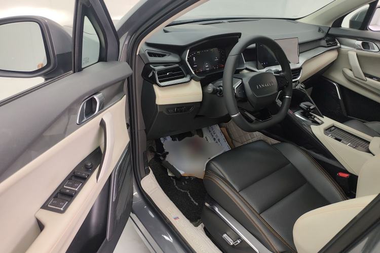 Used Lynk & Co 06 EM-P 2020 PHEV Plus Driver Seat