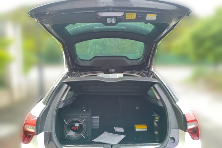 Used DS 5 2014 1.6T Luxury Edition THP200
