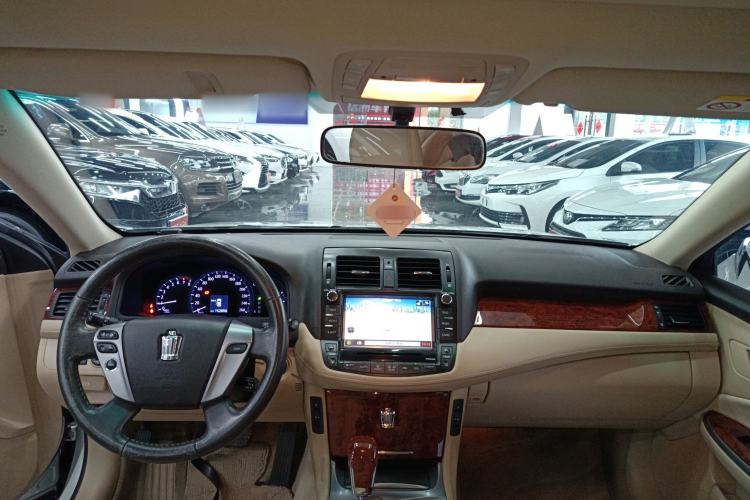 Used Toyota Crown 2012 2.5L Royal Leather Edition