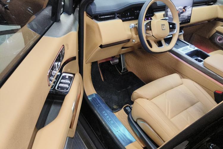 Used Zeekr 9X 2025 Ultra Edition 70kWh
