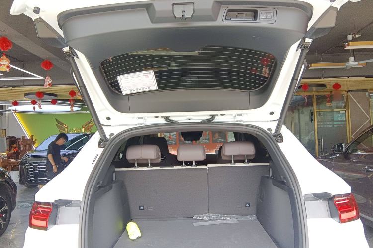 Used BYD Song PLUS New Energy 2025 DM-i Intelligent Driving 112KM Prestige Model