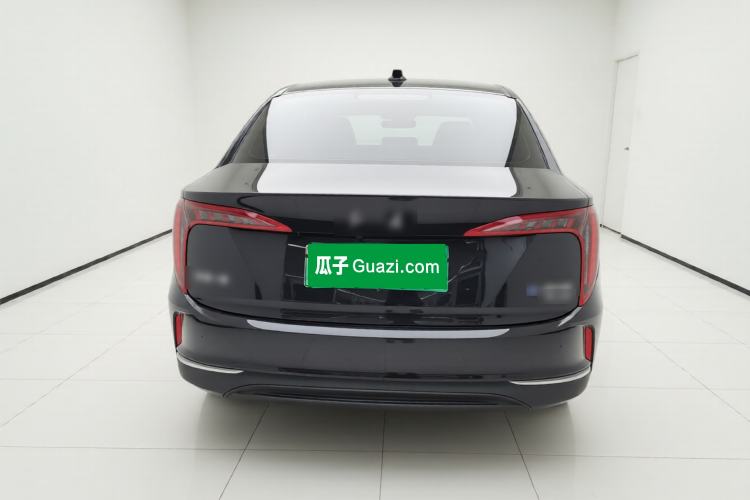 Used Hongqi E-QM5 2023 620km PLUS
