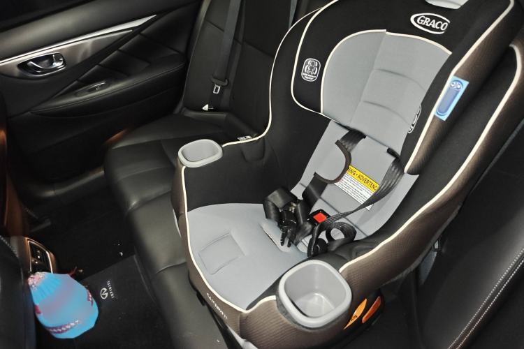 Used Infiniti Q50L 2018 2.0T Enjoyment Edition China V standard