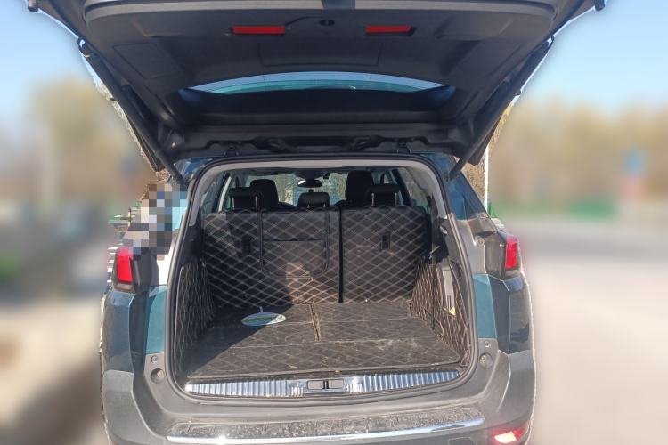 Used Peugeot 5008 2017 380THP 7-Seater Luxury Edition