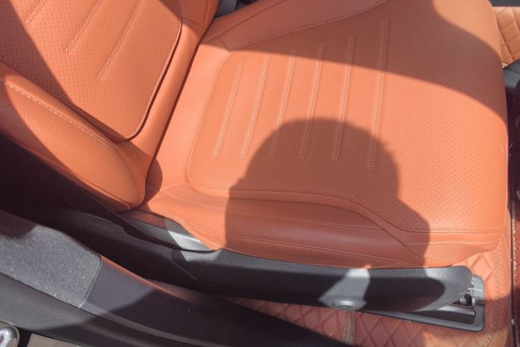 Used Mercedes-Benz GLC 2024 GLC 300 L 4MATIC Dynamic Edition 5-seater
