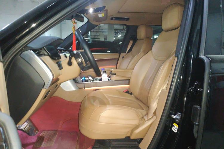 Used Land Rover Range 2023 3.0 L6 400 PS Prestige Seven-Seater Extended Version
