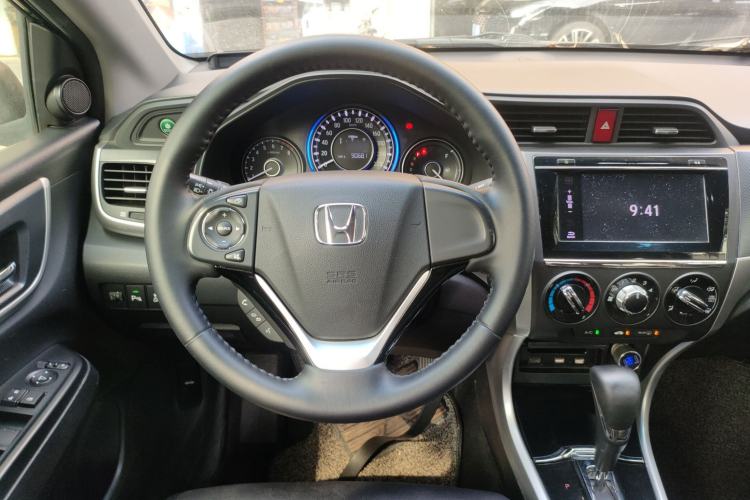 Used Honda Crider 2016 1.8L CVT Luxury Edition
