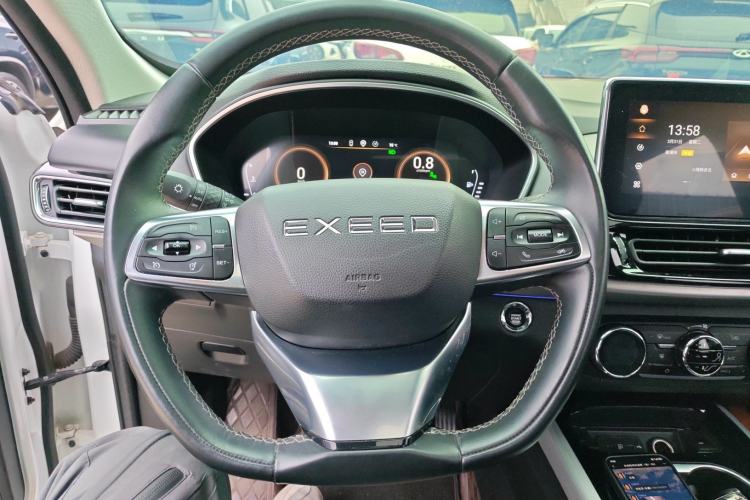 Used EXEED Lingyun 2020 1.6T Two-Wheel Drive Star Edition