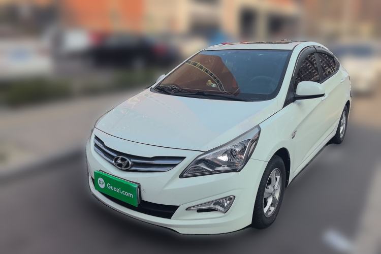 Used Hyundai Verna (older generation) 2016 1.4L Manual Smart GLS Trim