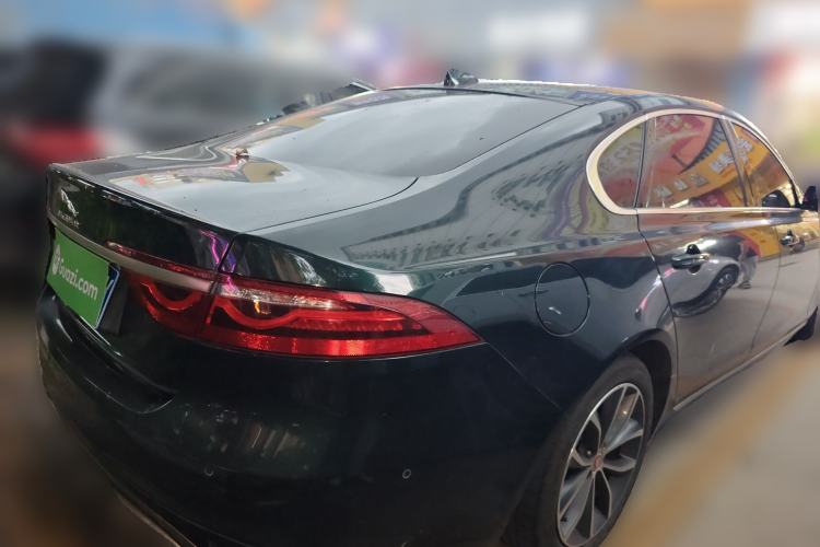 Used Jaguar XFL 2021 XFL 2.0T P250 Two-Wheel-Drive Elite Sport Edition Rear Right 45 Deg