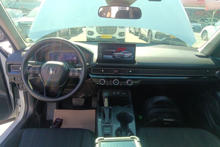 Used Honda Civic 2023 240TURBO CVT Dynamic · Center Stage Special Edition