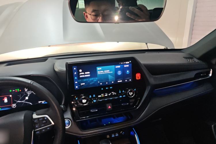 Used Toyota Crown Kluger 2021 2.5L HEV Four-Wheel Drive Premium Edition
