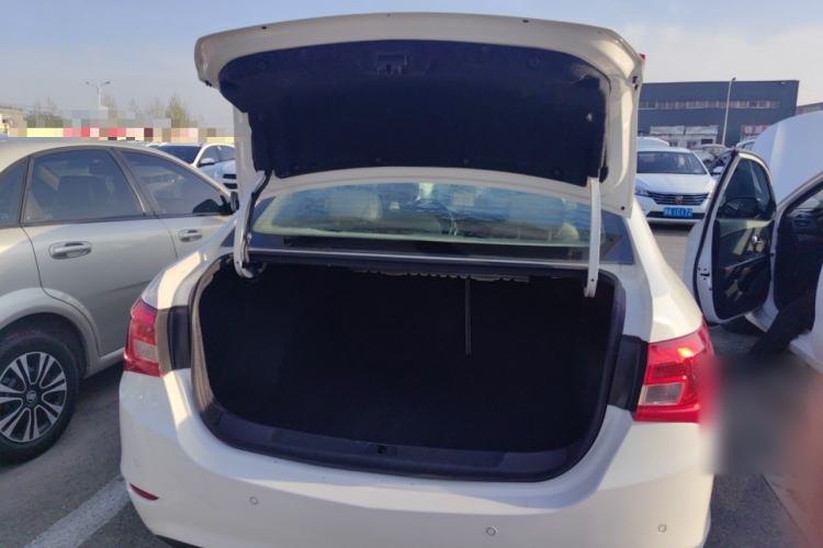 Used Buick GT 2017 15N Manual Elite Version Trunk